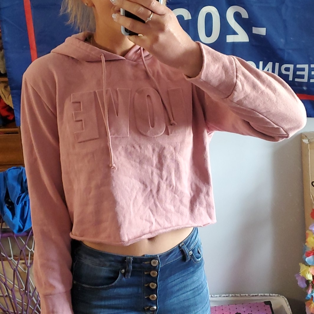 Cropped hoodie